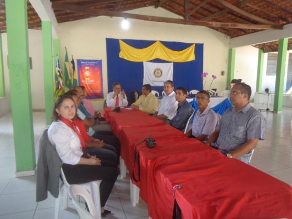 Rotarianos de Nazaré do Piauí recebem Governador do Distrito 4490.(Imagem:FlorianoNews)