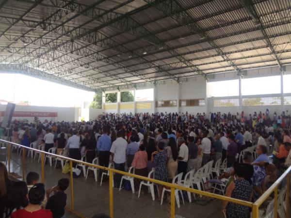 Realizado 1º dia do Congresso das Testemunhas de Jeová em Floriano.(Imagem:FlorianoNews)