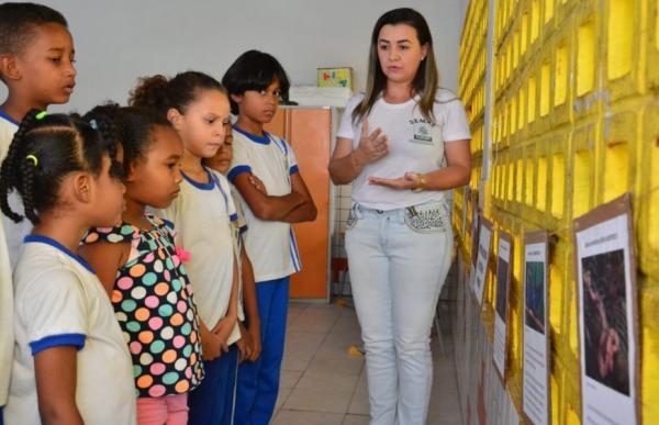 Alunos da Escola Naila Bucar participam de atividades sobre focos de queimadas e incêndios.(Imagem:Secom)