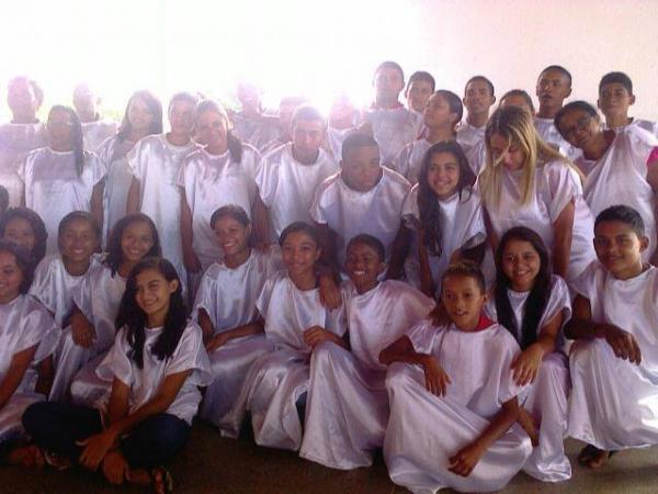  Igreja do Evangelho Quadrangular realizou batismo nas águas em Floriano.(Imagem:Reprodução/Facebook)