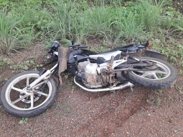 Motocicleta da vítima(Imagem:Divulgação/Polícia Militar)