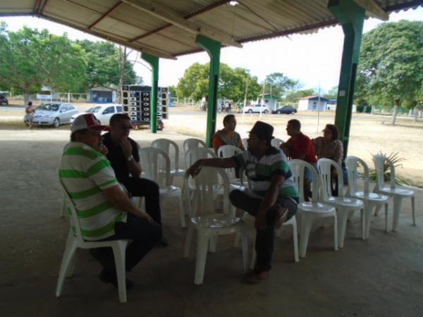 Criadores participam de palestra sobre manejo de bovinos de corte e de leite.(Imagem:FlorianoNews)