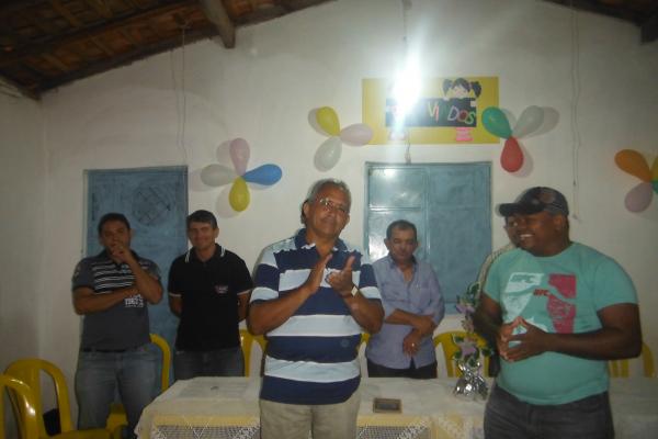 Bento Soares é reeleito Presidente da Associação de Moradores do Bairro Cajueiro II.(Imagem:FlorianoNews)