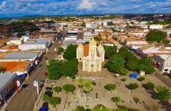 Vista aérea da cidade de Floriano - Piauí.(Imagem:Daniel Gutembergue)
