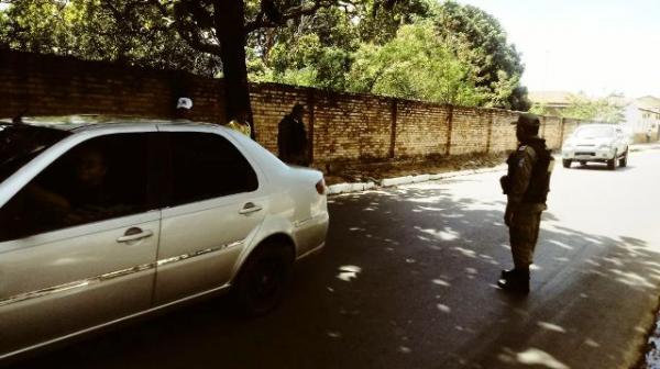 Polícia Militar e SUTRAN realizam blitz no centro de Floriano.(Imagem:FlorianoNews)