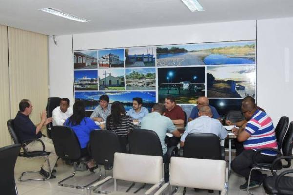 Executivo confirma inauguração de obras neste mês de dezembro em Floriano.(Imagem:SECOM)