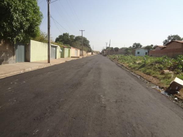 Obras de pavimentação na Av. Santos Dumont estão em andamento.(Imagem:FlorianoNews)