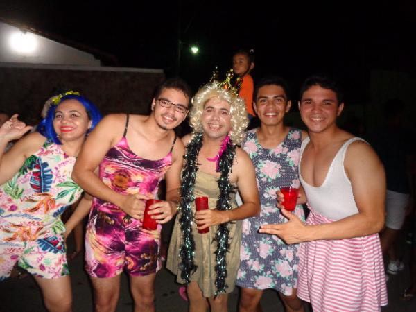 Bloco das Virgens atrai multidão e abre Carnaval de Floriano.(Imagem:FlorianoNews)