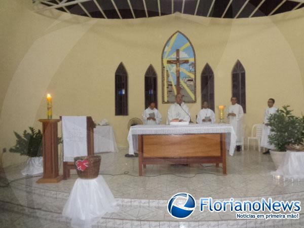 Igrejas de Floriano e Barão de Grajaú celebraram o Natal com missas.(Imagem:FlorianoNews)