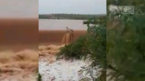 Barragem transbordou após forte chuva em Jacobina do Piauí(Imagem:Reprodução)