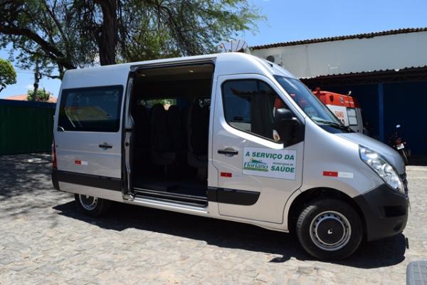 Prefeitura disponibiliza transporte para pacientes que precisam de tratamento em Teresina.(Imagem:Waldemir Miranda)