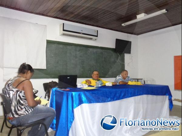 Reunião discutiu preparativos para o Show do Carrapeta 2014.(Imagem:FlorianoNews)