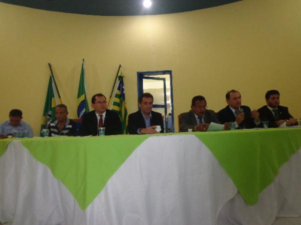 Câmara municipal realizou audiência pública sobre esgotamento sanitário de Floriano.(Imagem:FlorianoNews)