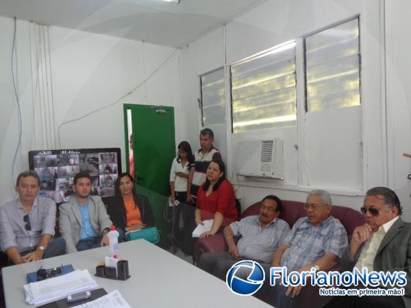 Comissão de vereadores visita Hospital Regional Tibério Nunes.(Imagem:FlorianoNews)