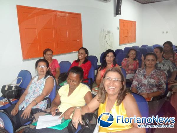 SEMED promove encontro em Atendimento Educacional Especializado.(Imagem:FlorianoNews)