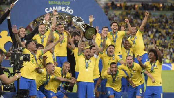 Seleção bate peruanos por 3 a 1 no Maracanã e volta a levantar a taça após 12 anos.(Imagem:Divulgação)