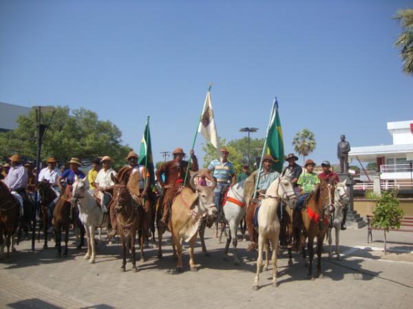 Chegada na Praça da Matriz(Imagem:redação)