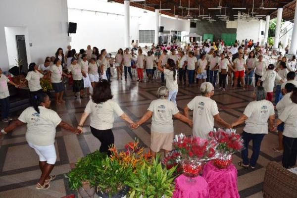 Mensagens, poesias e depoimentos marcaram a manhã deste dia 08.(Imagem:Secom)