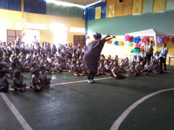 Escola Pequeno Príncipe comemora em grande estilo o Dia do Circo.(Imagem:EPP)