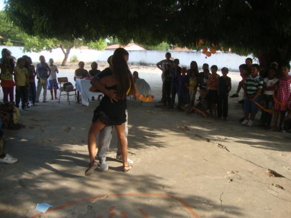 Concurso de dança na gincana da escola(Imagem:redação)