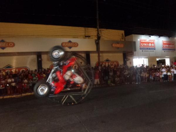 Cajueiro Motos promoveu Show de manobras com a Equipe Força e Acão em Floriano.(Imagem:FlorianoNews)