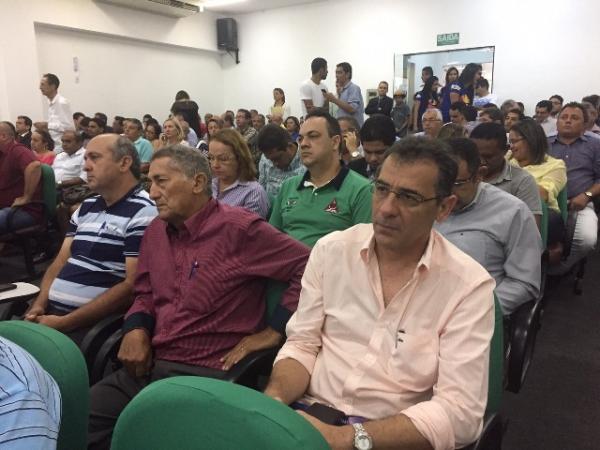 Gilberto Júnior participa de encontro com bancada federal na APPM.(Imagem:Secom)