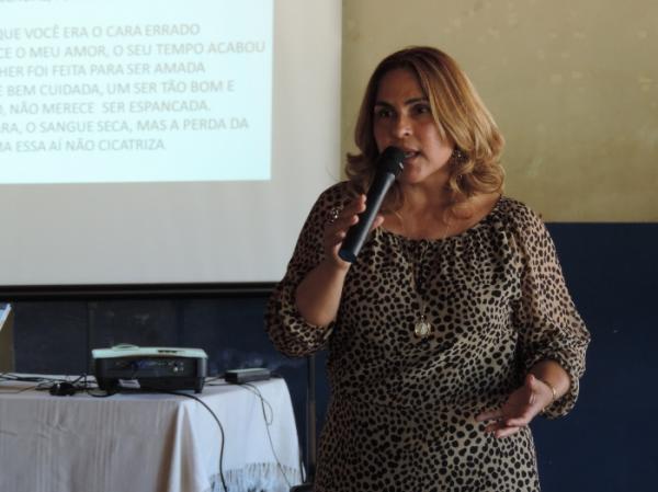  Promotora Maria do Amparo(Imagem:MPE/PI)