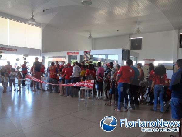 Cajueiro Motos comemora Dia do Motociclista com moto passeio em Floriano. (Imagem:FlorianoNews)