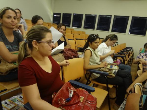 Secretaria de Saúde promove capacitação de teste de Snellen em Floriano.(Imagem:FlorianoNews)