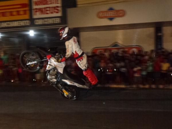 Cajueiro Motos promoveu Show de manobras com a Equipe Força e Acão em Floriano.(Imagem:FlorianoNews)