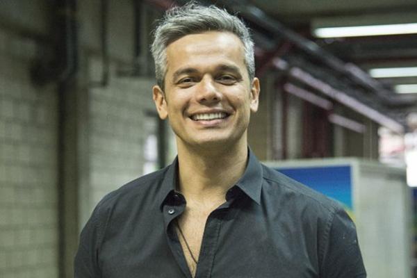 Otaviano Costa deixa