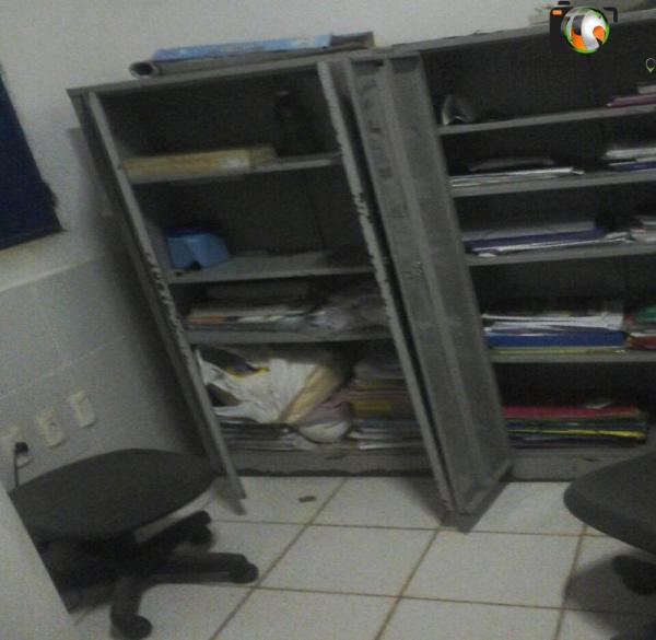 Escola foi invadida no interior do Piauí.(Imagem:Realidade em Foco)
