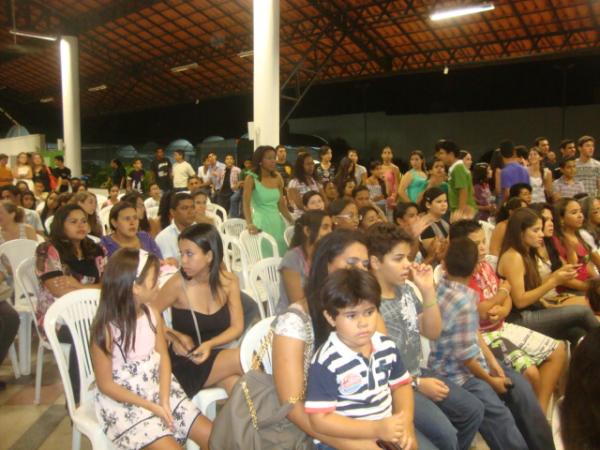 Lançamento do Selo da Escola. (Imagem:FlorianoNews)