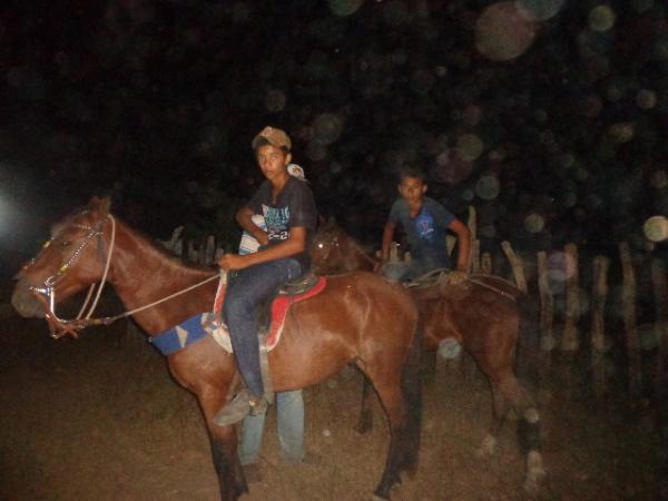 Localidade Porteiras realiza Festa de Vaquejada.(Imagem:FlorianoNews)