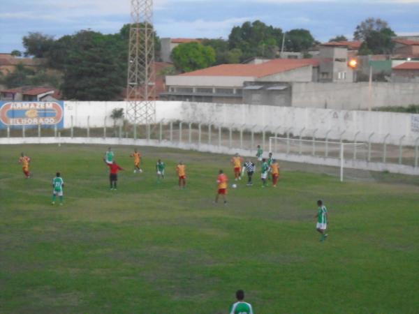 Jogo amistoso homenageia comunicador João Pinto Filho.(Imagem:FlorianoNews)