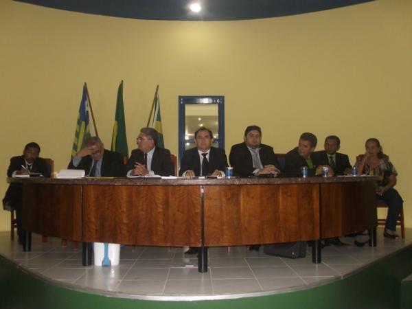 Audiência Pública debateu segundo turno dos professores da rede municipal de Floriano.(Imagem:FlorianoNews)