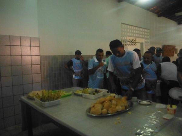 Terço dos Homens festeja seu 6° aniversário de caminhada e evangelização.(Imagem:FlorianoNews)