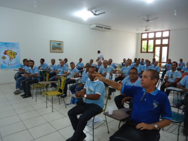 Floriano sedia IV Congresso Diocesano do Terço dos Homens.(Imagem:FlorianoNews)