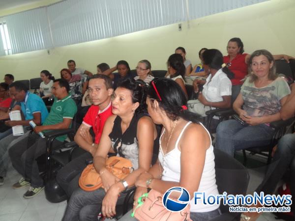 Assembleia geral debateu segundo turno dos professores de Floriano.(Imagem:FlorianoNews)