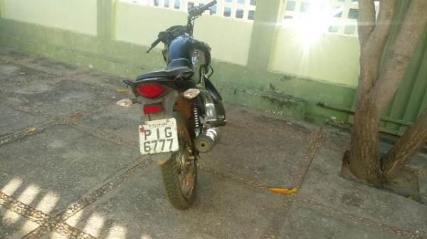 PM recupera motocicleta em estado de abandono em Floriano(Imagem:FlorianoNews)