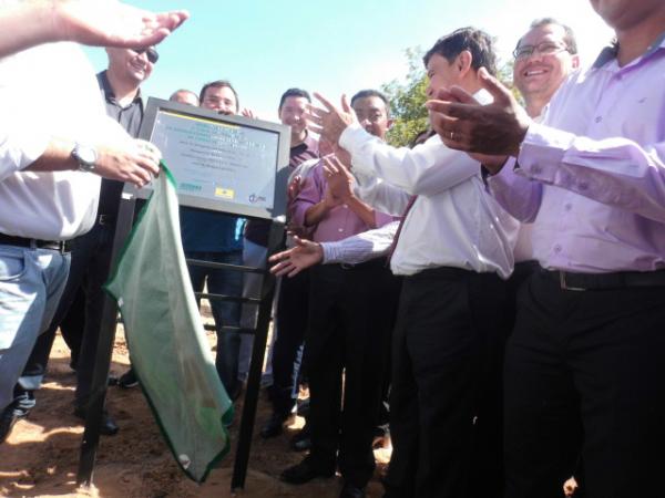 Wellington Dias inaugura obra de urbanização da Avenida Esmaragdo de Freitas.(Imagem:FlorianoNews)