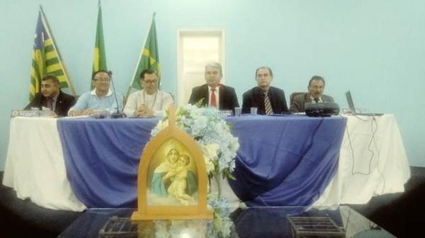 Terço dos Homens recebe homenagem da Câmara de Floriano.(Imagem:FlorianoNews)