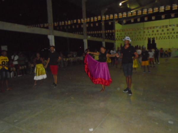 Festival de Quadrilhas Juninas abre o São João em Floriano.(Imagem:FlorianoNews)