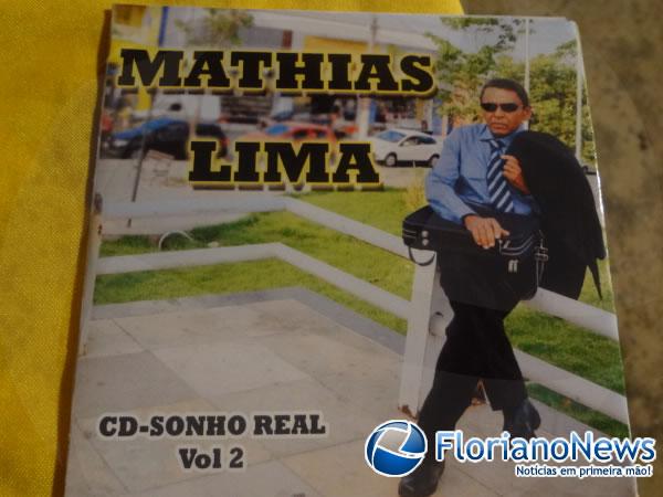 Cantor florianense Matias Lima realizou o lançamento do CD vol. 2 (Imagem:FlorianoNews)