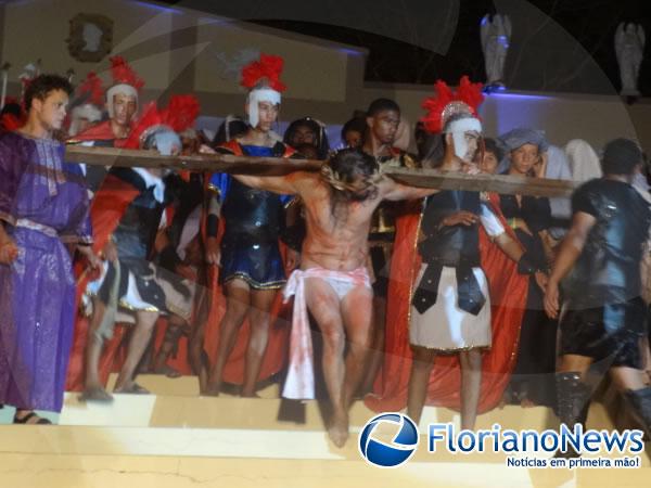 Fé e emoção marcaram primeiro dia do espetáculo da Paixão de Cristo em Floriano.(Imagem:FlorianoNews)