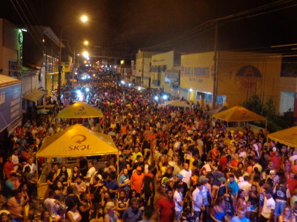 Banda Malandra dá ponta-pé inicial ao carnaval de Floriano.(Imagem:FlorianoNews)