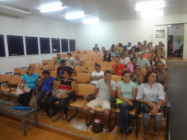 SINTE-PI realizou assembléia com Rede Estadual e Municipal de Educação.(Imagem:FlorianoNews)