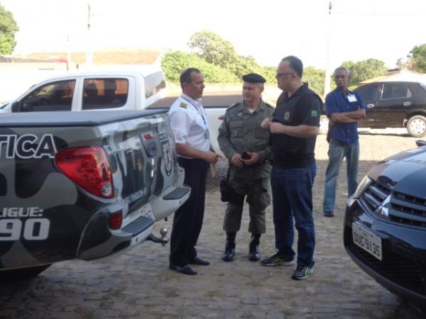 Polícia apura pouso de helicóptero no Estádio Tiberão, em Floriano.(Imagem:FlorianoNews)