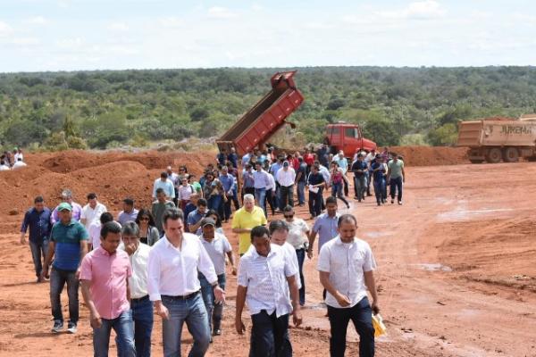 Senador Ciro Nogueira visita obras da Estação de Tratamento de Esgoto de Floriano.(Imagem:SECOM)