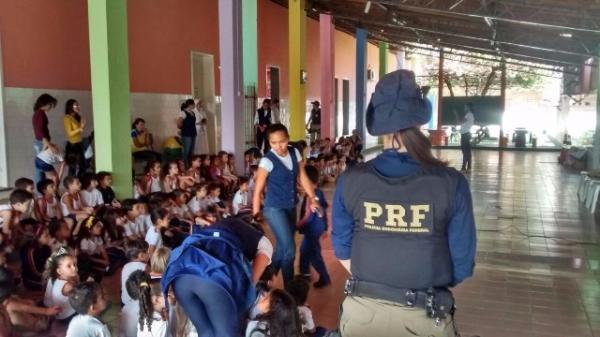 Ações da PRF marcaram a Semana Nacional do Trânsito na Região Centro-Sul do Estado do Piauí.(Imagem:PRF)